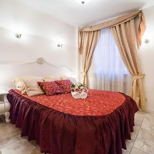 https://empire-apartment.warsawhotelspoland.com